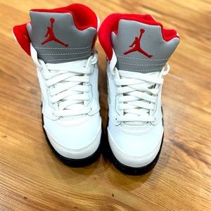 Nike Jordan Retro 5s
